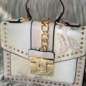 Leather beige and pink handbag